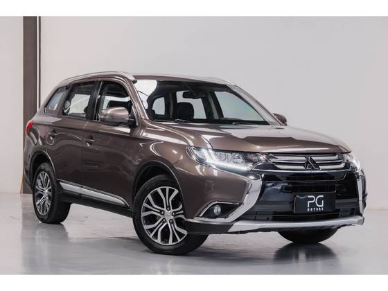 MITSUBISHI OUTLANDER 2.0 COMFORT 16V GASOLINA 4P AUTOMÁTICO